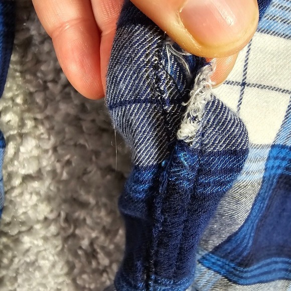 Ed Hardy Shirt Mens‎ Large Blue Plaid Button Up Long Sleeve Outdoors Casual - Picture 8 of 13